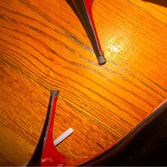 Christian Louboutin Iriza size 42 - Picture 5 of 7